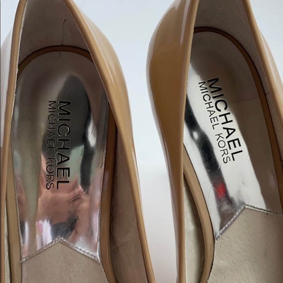 Nude Michael Kors Heels - Picture 6 of 6
